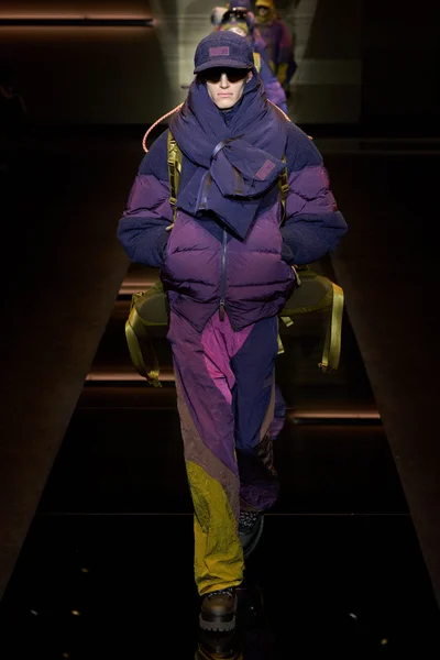 Look 7